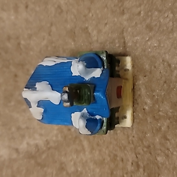 Vintage Porcelain Trinket Box Church - Picture 2 of 6